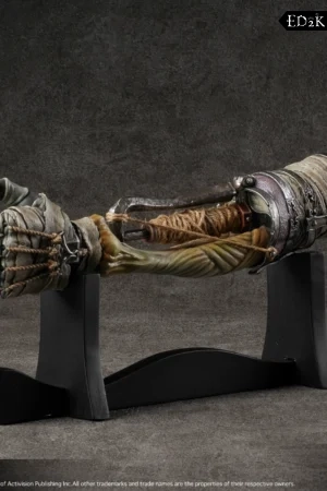 Alternative view of Gecco - SEKIRO: SHADOWS DIE TWICE: Wolf's Shinobi Prosthetic | Prop Replica 1/2 Action Figure