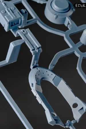KAIYODO - Neon Genesis Evangelion: Evangelion Unit-01 | Model Kit