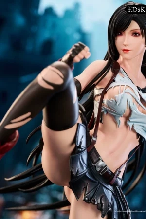 [Pre-order] MU Studio - Final Fantasy VII: Tifa Lockhart | Battle Pose 1/4 & 1/6 GK Statue